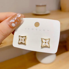 Jasmine Studs