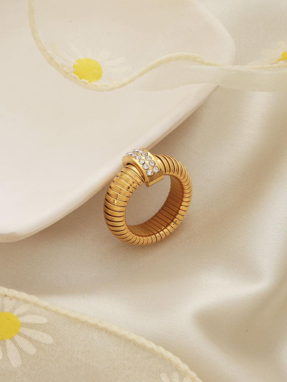 Lara Zircon Studded Ring