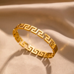 Emporia Grand Bracelet