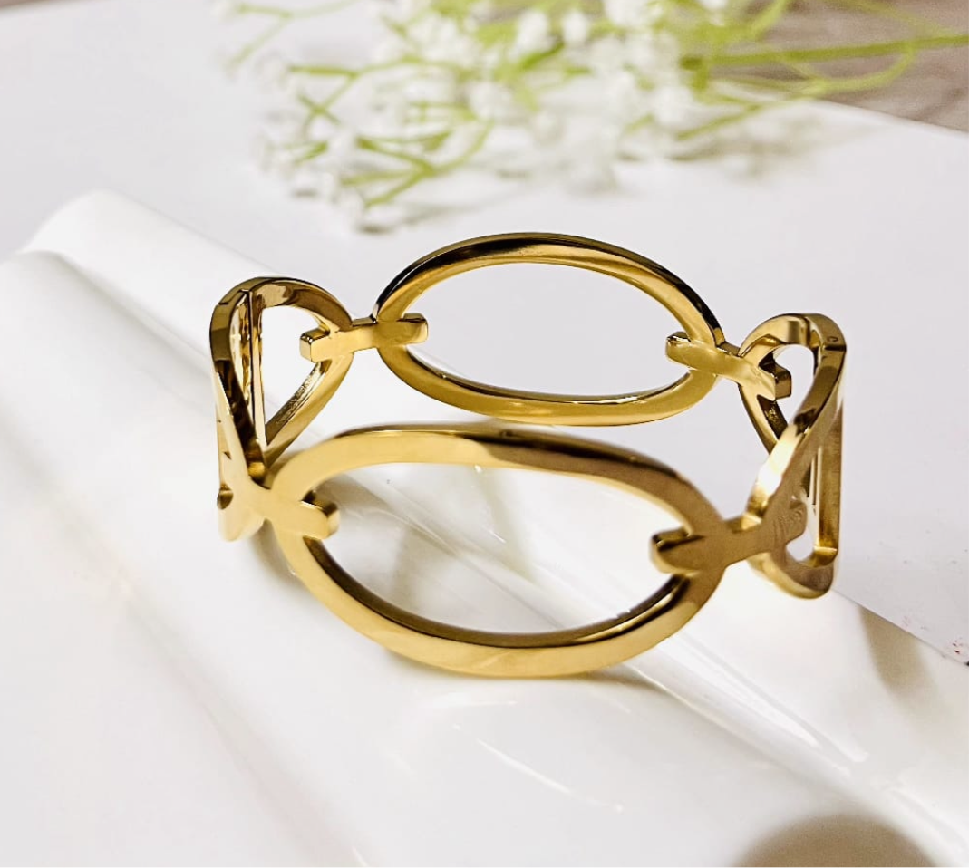 Oval Bracelet