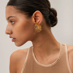 SUNSHINE STUDS