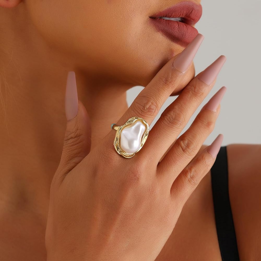 Adjustable Abstract Pearl Ring