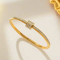 Twisted sparkle bracelet
