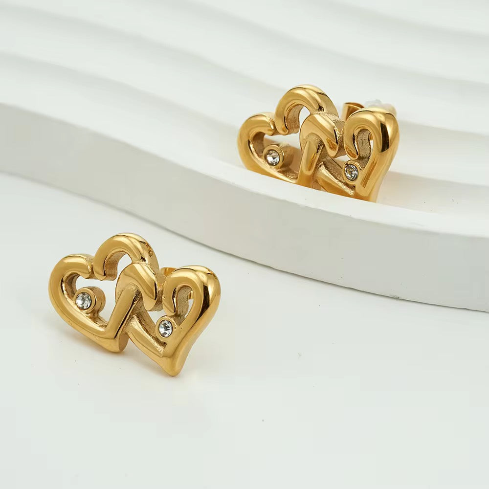 You n me heart studs